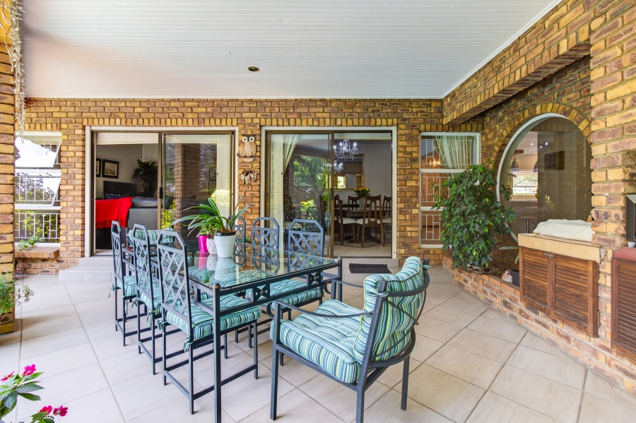 4 Bedroom Property for Sale in Bryanston Gauteng