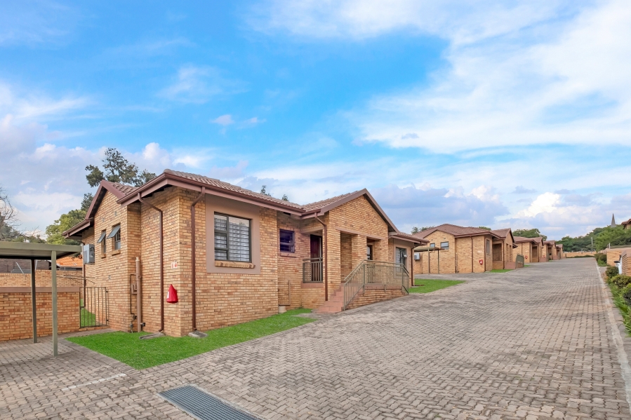 2 Bedroom Property for Sale in Ferndale Gauteng