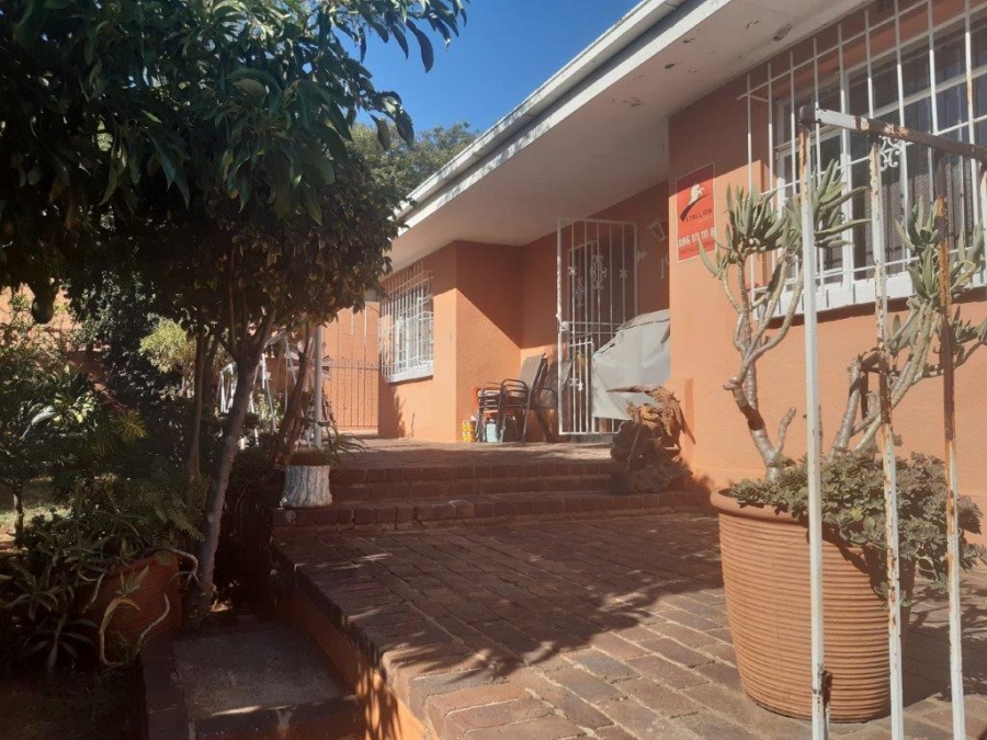 To Let 3 Bedroom Property for Rent in Kensington Gauteng