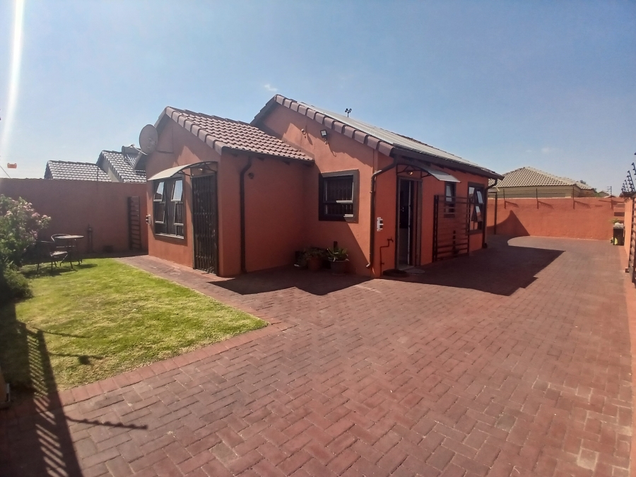 3 Bedroom Property for Sale in Leondale Gauteng