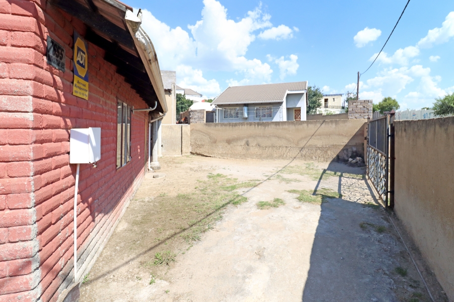 6 Bedroom Property for Sale in Cosmo City Gauteng