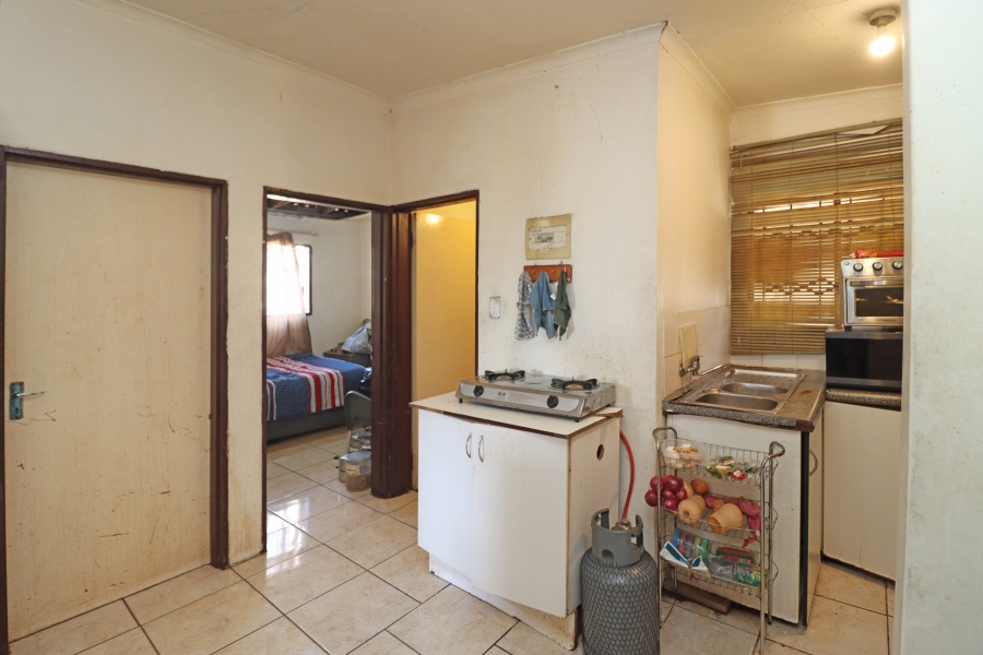 6 Bedroom Property for Sale in Cosmo City Gauteng