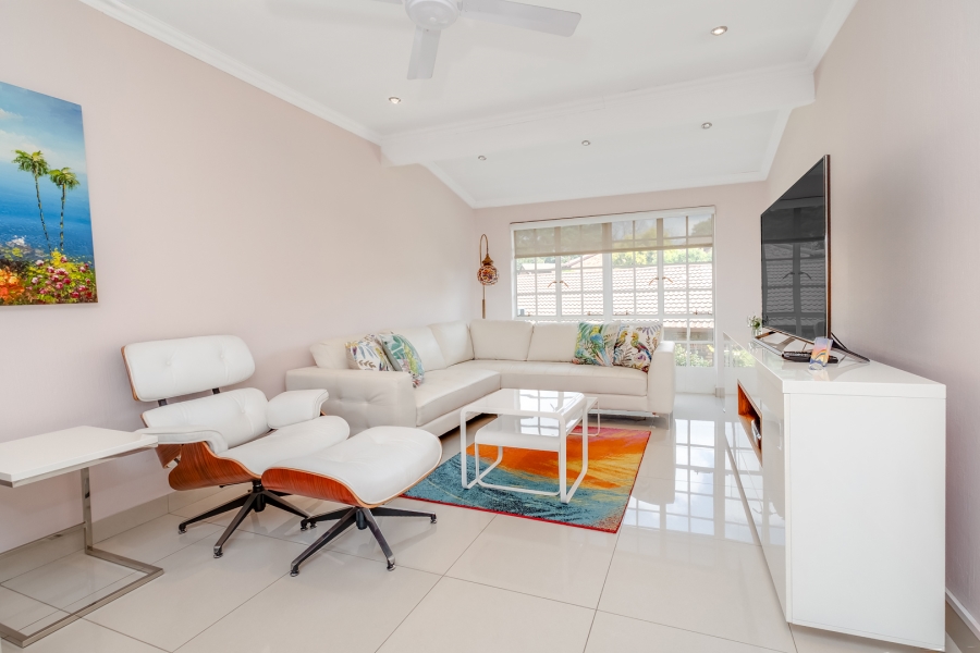 1 Bedroom Property for Sale in Bryanston Gauteng