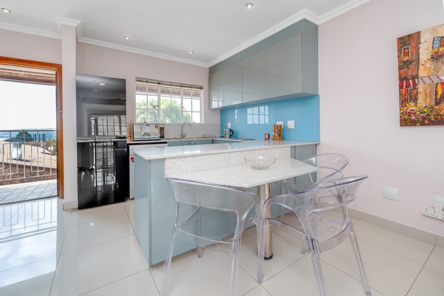 1 Bedroom Property for Sale in Bryanston Gauteng