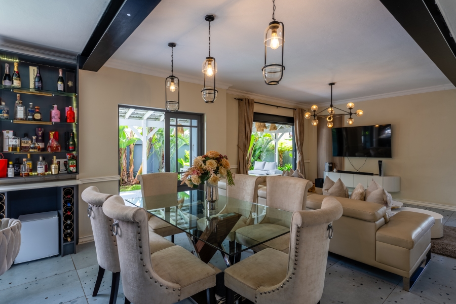 4 Bedroom Property for Sale in Broadacres Gauteng