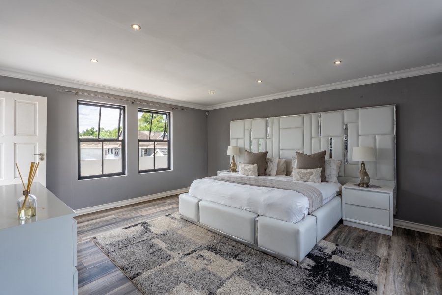 4 Bedroom Property for Sale in Broadacres Gauteng