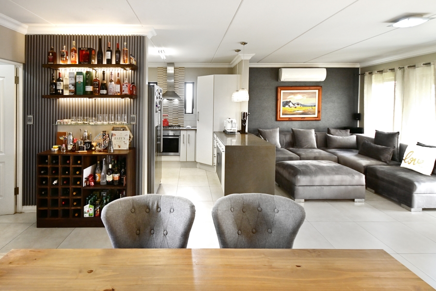 3 Bedroom Property for Sale in Kyalami Hills Gauteng