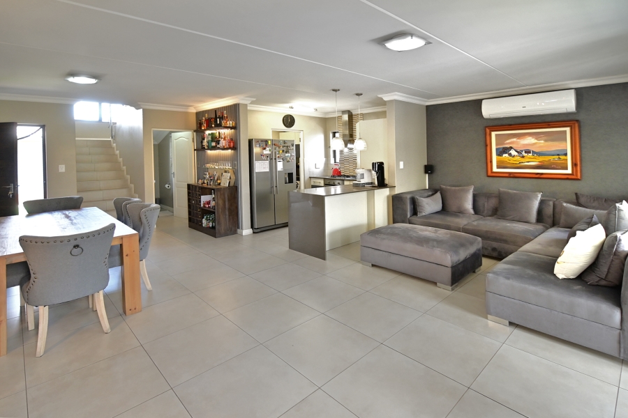 3 Bedroom Property for Sale in Kyalami Hills Gauteng