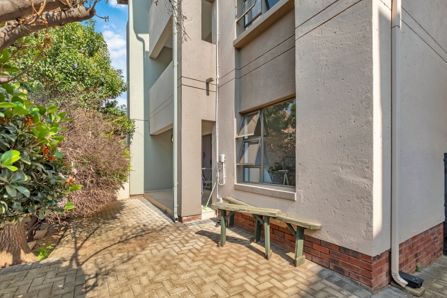 1 Bedroom Property for Sale in Ferndale Gauteng