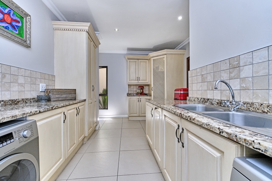 4 Bedroom Property for Sale in Thornhill Estate Gauteng