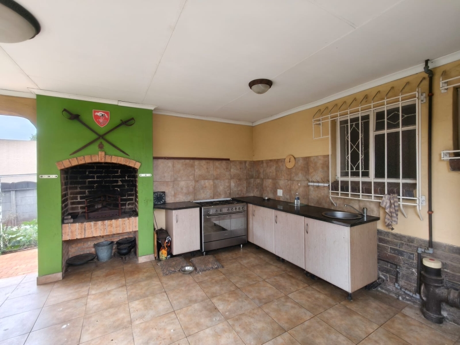 3 Bedroom Property for Sale in Edendale Gauteng