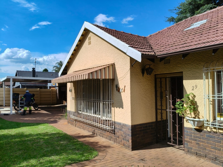 3 Bedroom Property for Sale in Edendale Gauteng