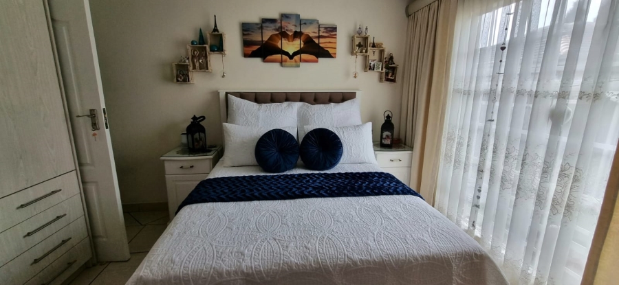 2 Bedroom Property for Sale in Ravenswood Gauteng