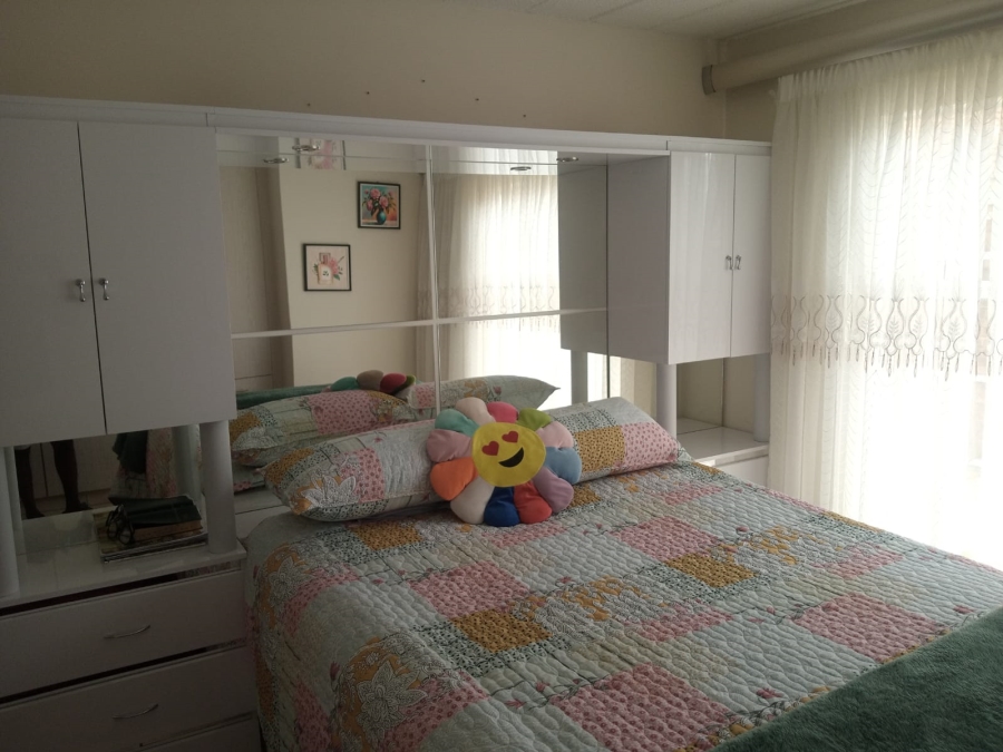 2 Bedroom Property for Sale in Ravenswood Gauteng