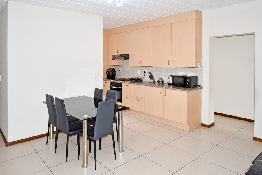 To Let 3 Bedroom Property for Rent in North Riding Gauteng