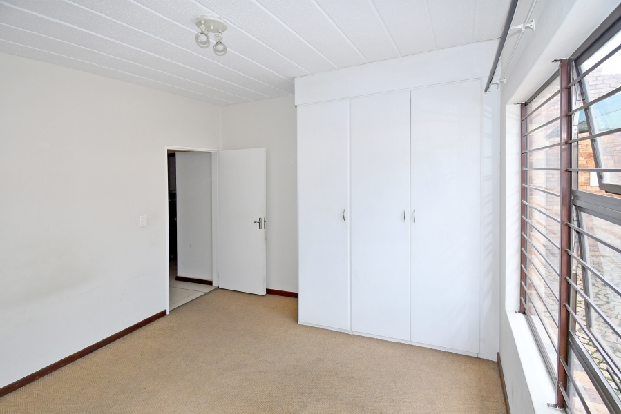 To Let 3 Bedroom Property for Rent in North Riding Gauteng