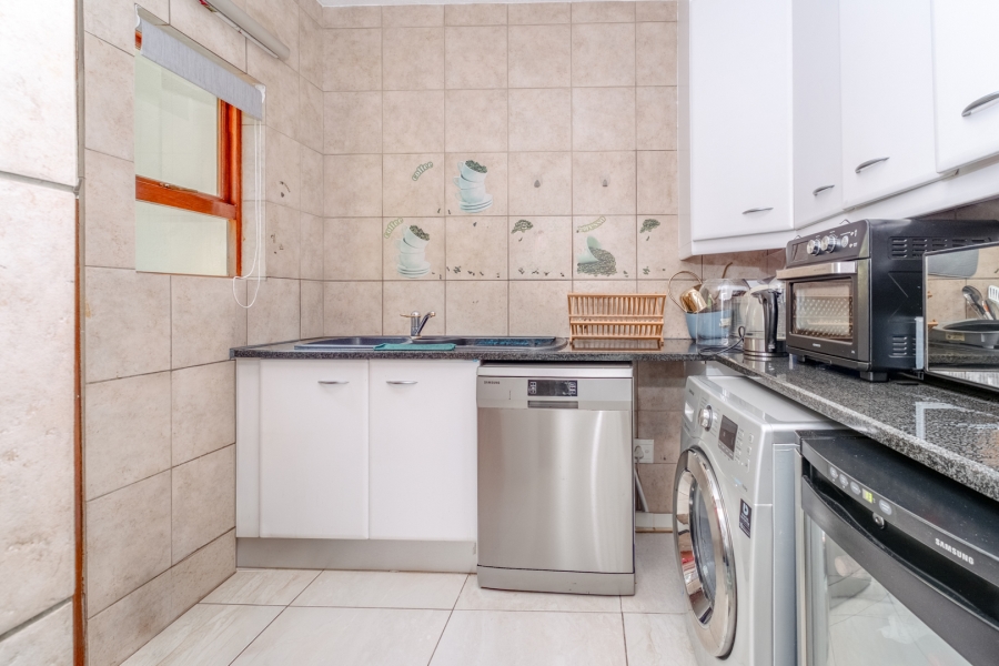 3 Bedroom Property for Sale in Sunninghill Gauteng