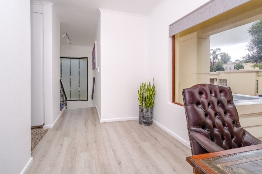 3 Bedroom Property for Sale in Sunninghill Gauteng