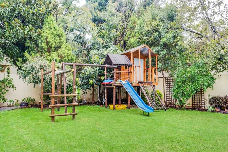 3 Bedroom Property for Sale in Sunninghill Gauteng
