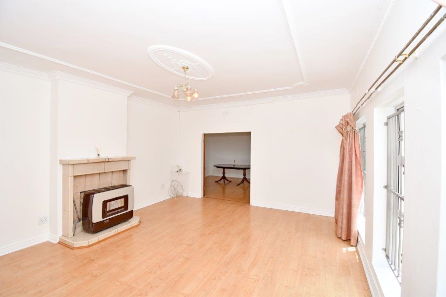 To Let 3 Bedroom Property for Rent in Emmarentia Gauteng