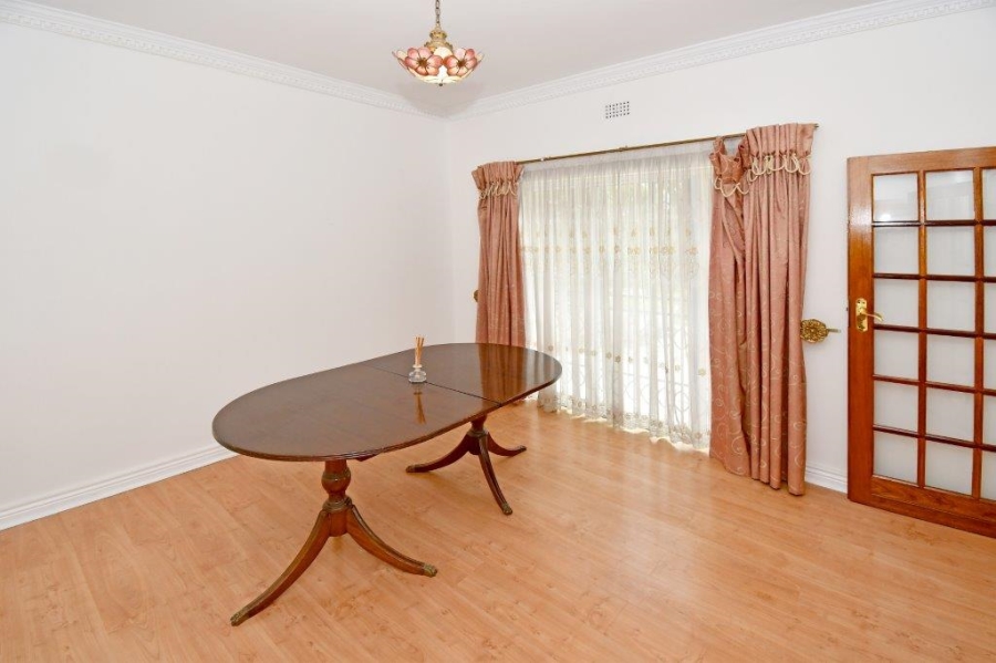 To Let 3 Bedroom Property for Rent in Emmarentia Gauteng