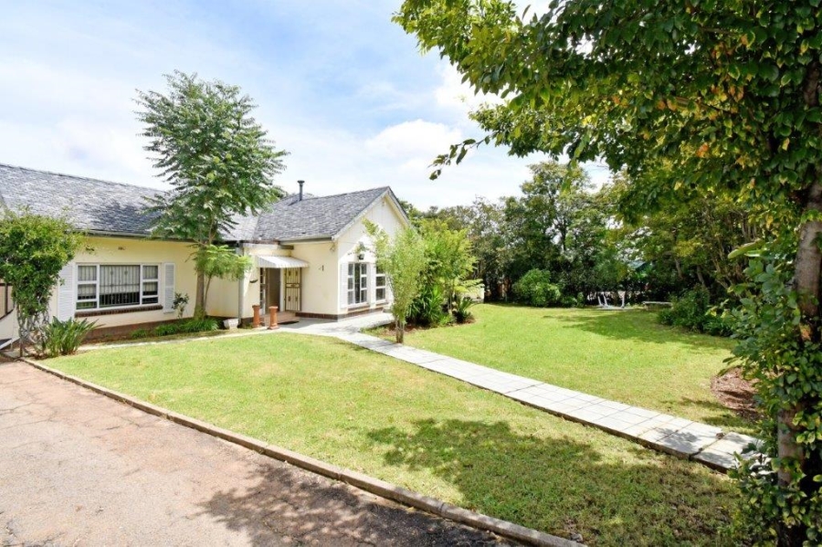 To Let 3 Bedroom Property for Rent in Emmarentia Gauteng