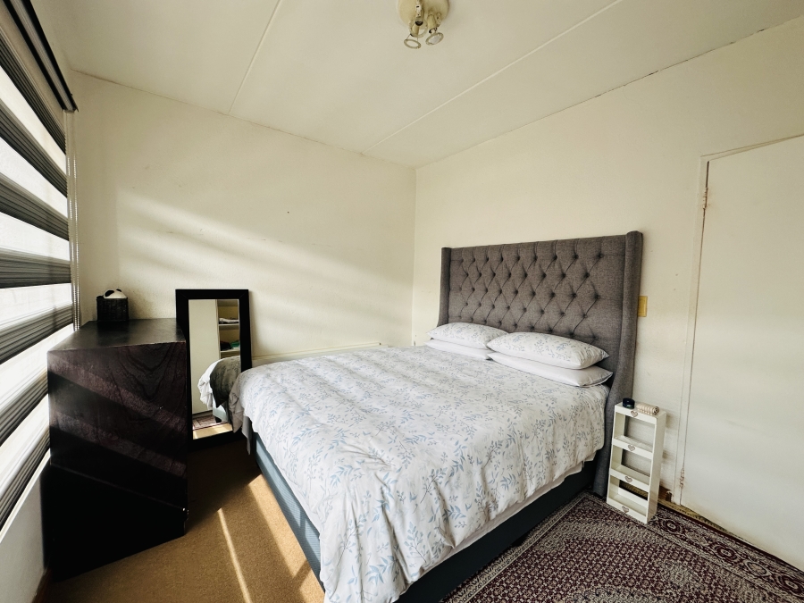 2 Bedroom Property for Sale in Meredale Gauteng