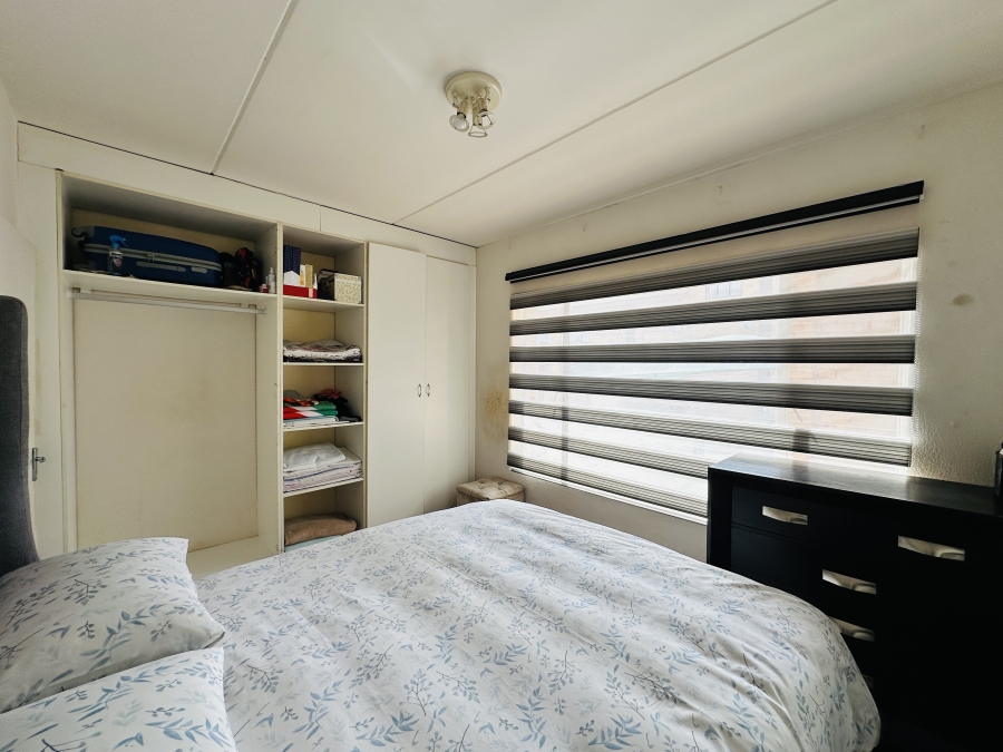 2 Bedroom Property for Sale in Meredale Gauteng