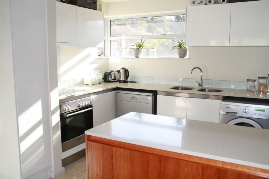 To Let 2 Bedroom Property for Rent in Westcliff Gauteng