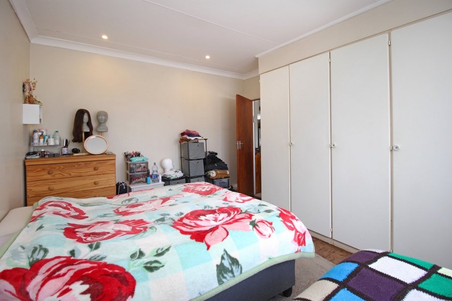 To Let 1 Bedroom Property for Rent in Cheltondale Gauteng