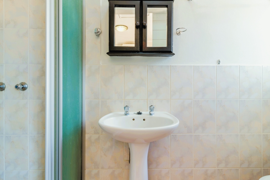 2 Bedroom Property for Sale in Wilgeheuwel Gauteng