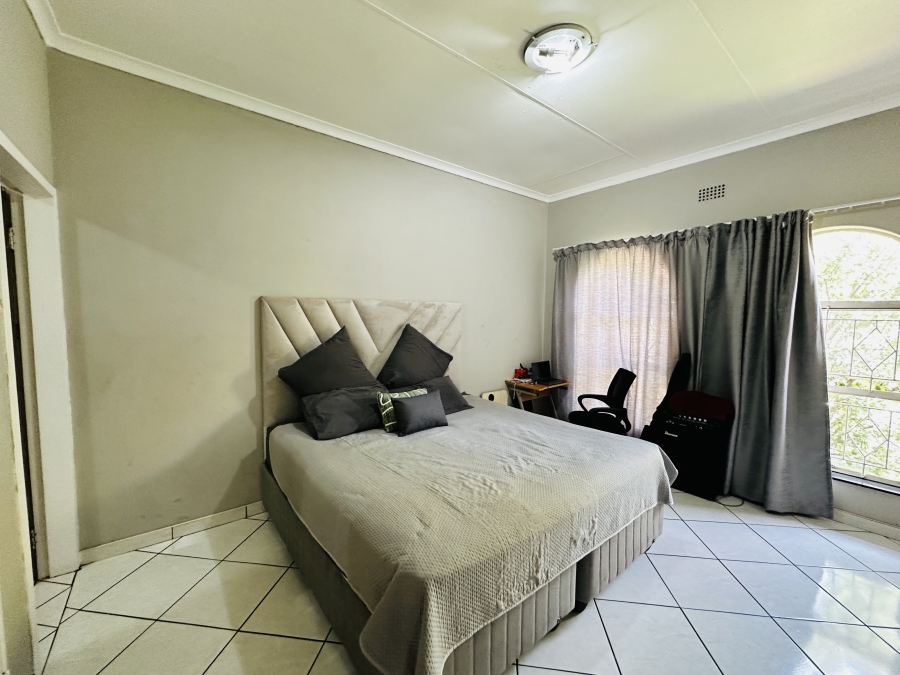 2 Bedroom Property for Sale in Albemarle Gauteng