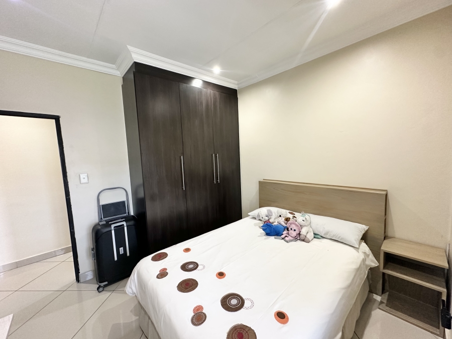 4 Bedroom Property for Sale in Thatchfield Estate Gauteng