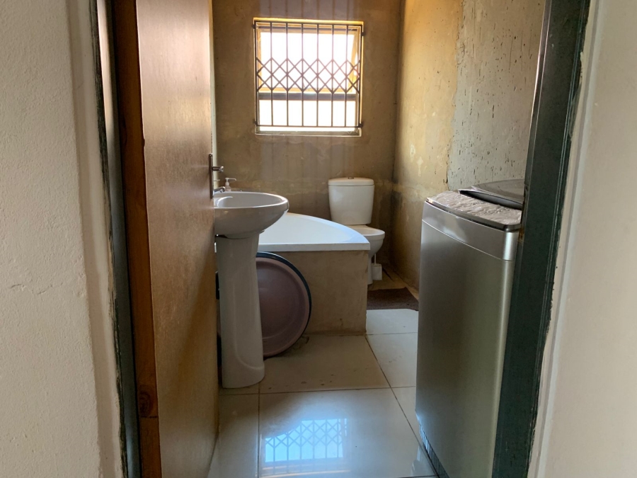 3 Bedroom Property for Sale in Mohlakeng Gauteng