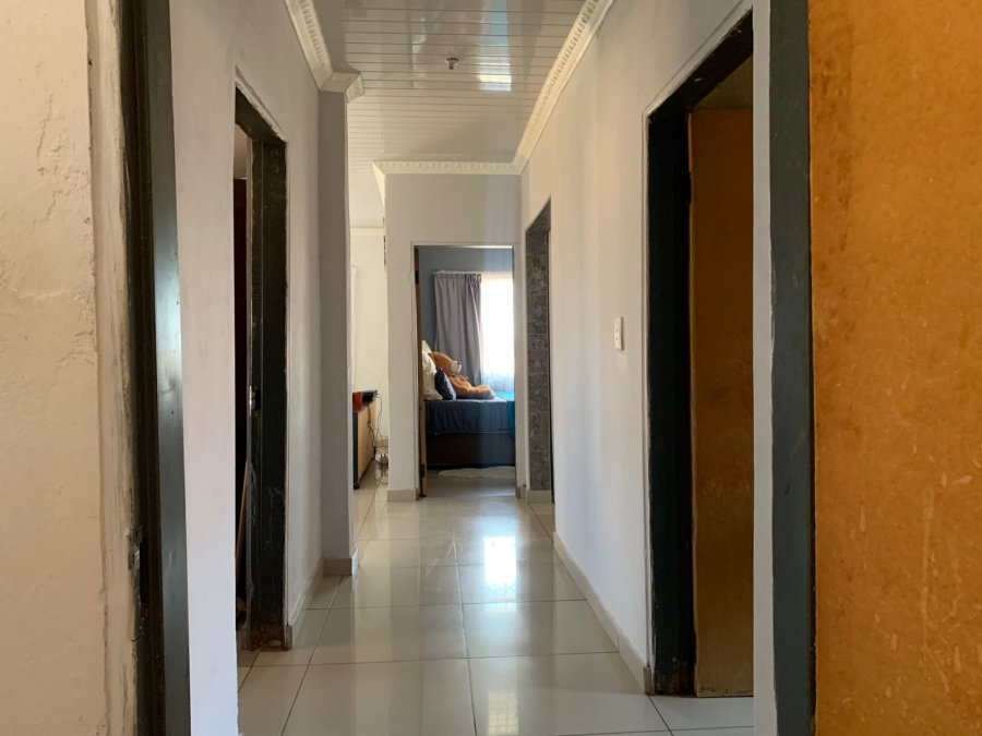 3 Bedroom Property for Sale in Mohlakeng Gauteng