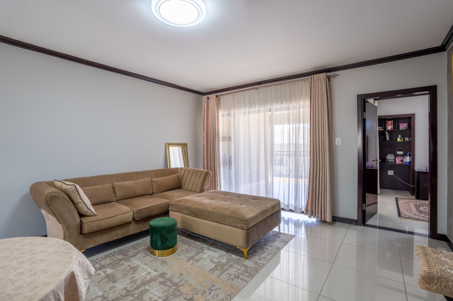 2 Bedroom Property for Sale in Broadacres Gauteng