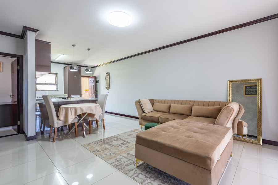 2 Bedroom Property for Sale in Broadacres Gauteng