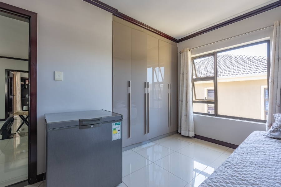 2 Bedroom Property for Sale in Broadacres Gauteng