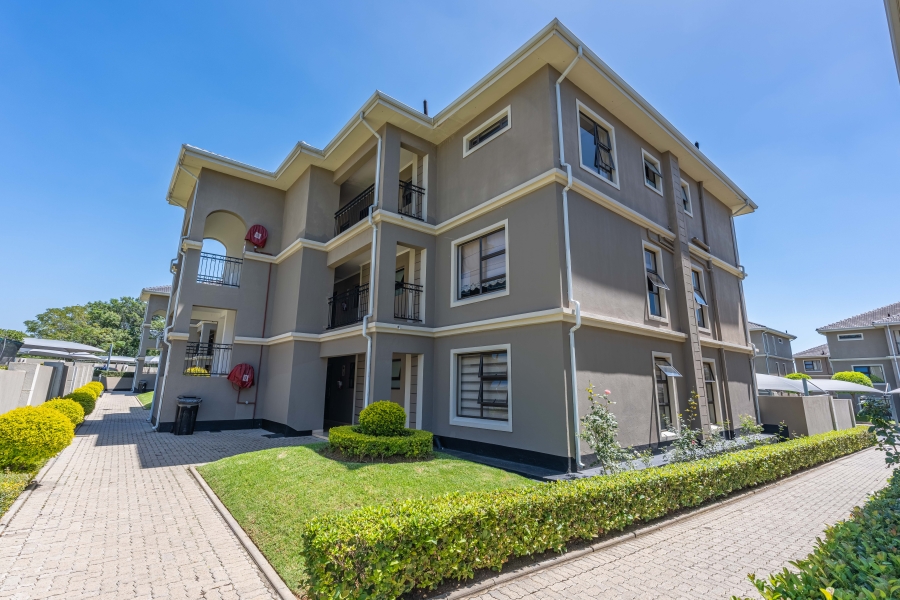 2 Bedroom Property for Sale in Broadacres Gauteng