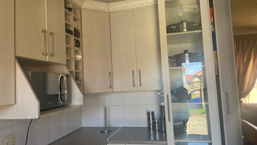3 Bedroom Property for Sale in Sharon Park Gauteng