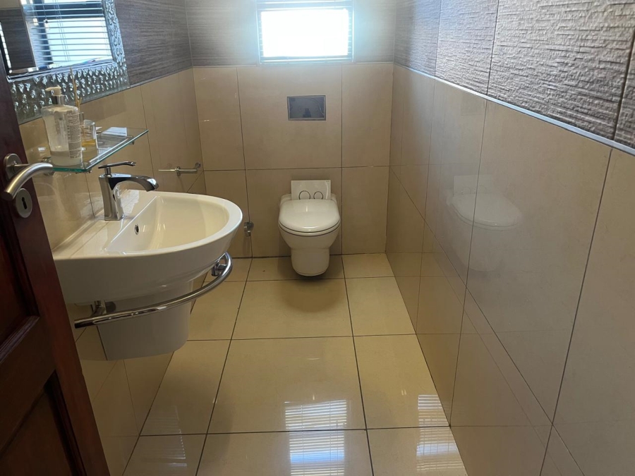 4 Bedroom Property for Sale in Savannah Hills Estate Gauteng