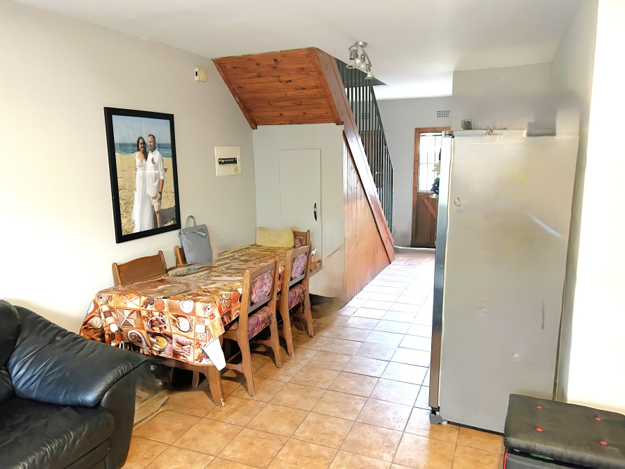 2 Bedroom Property for Sale in Doringkloof Gauteng