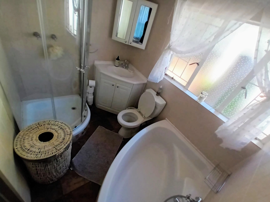 3 Bedroom Property for Sale in Doringkloof Gauteng