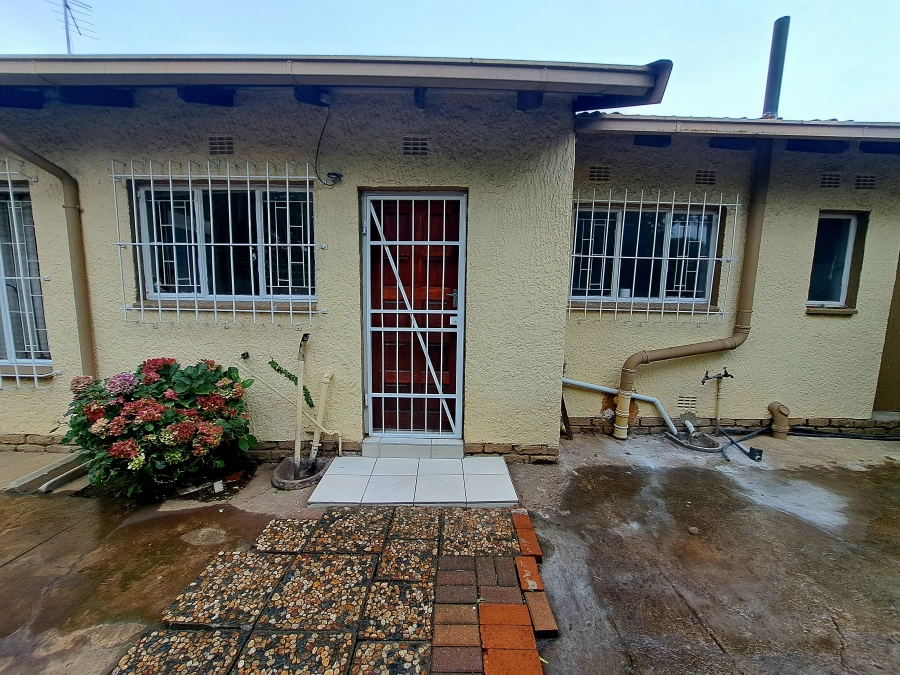 To Let 2 Bedroom Property for Rent in Mayberry Park Gauteng