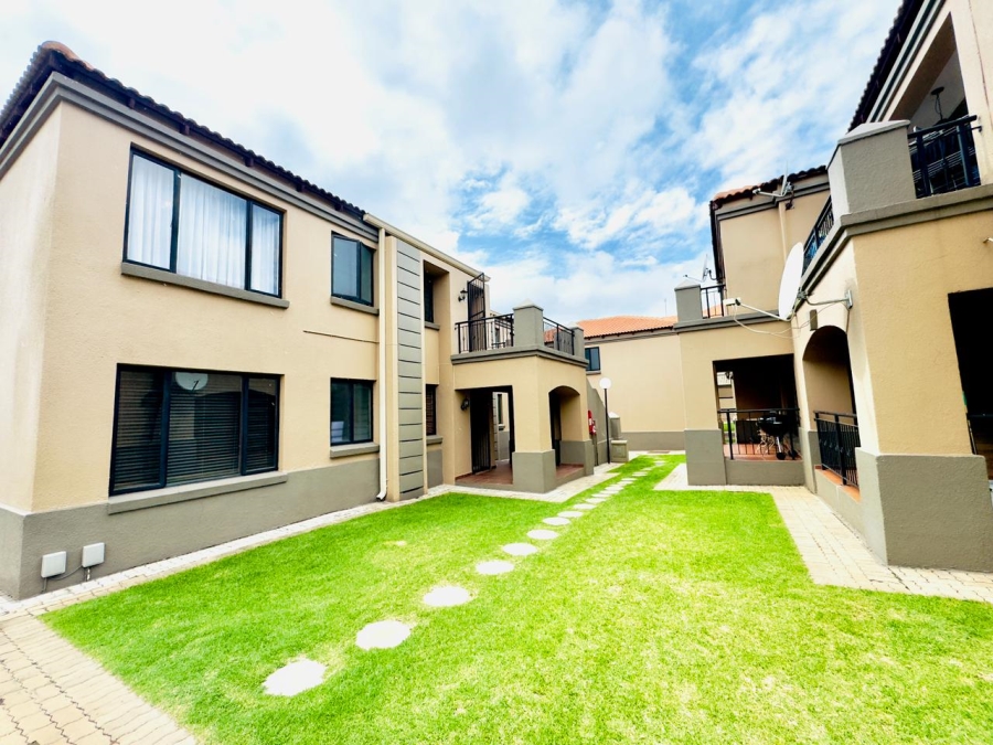 2 Bedroom Property for Sale in Meyersdal Gauteng