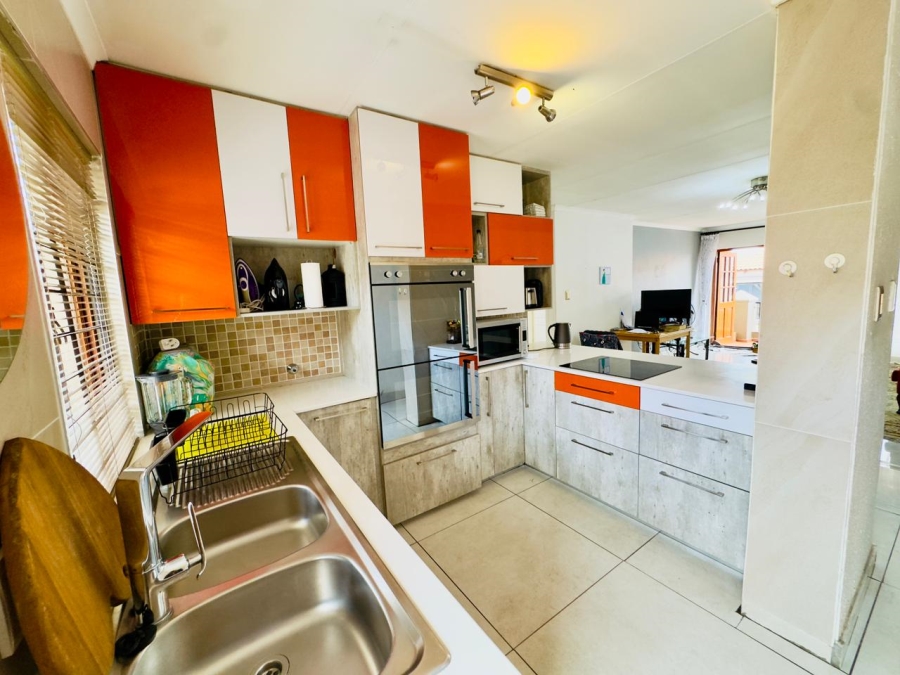 2 Bedroom Property for Sale in Meyersdal Gauteng