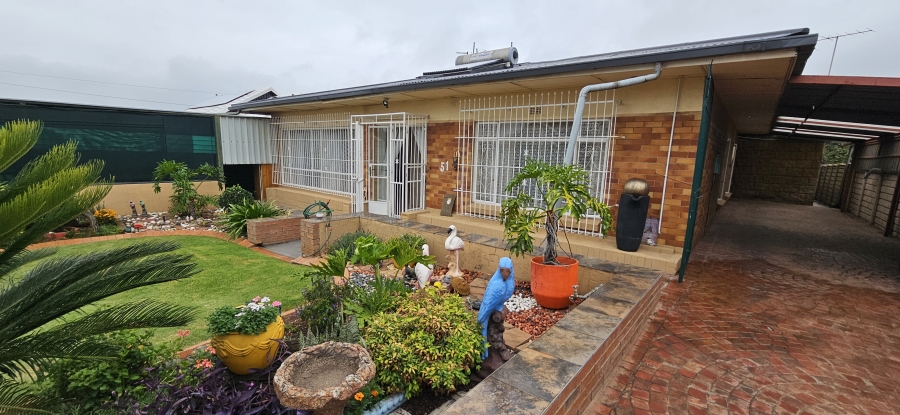 3 Bedroom Property for Sale in South Crest Gauteng