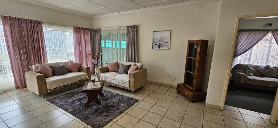 3 Bedroom Property for Sale in South Crest Gauteng