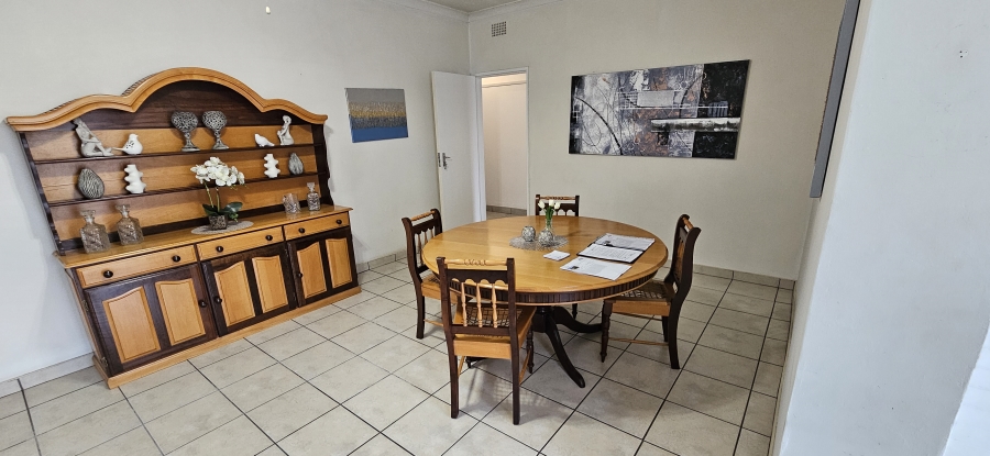 3 Bedroom Property for Sale in South Crest Gauteng