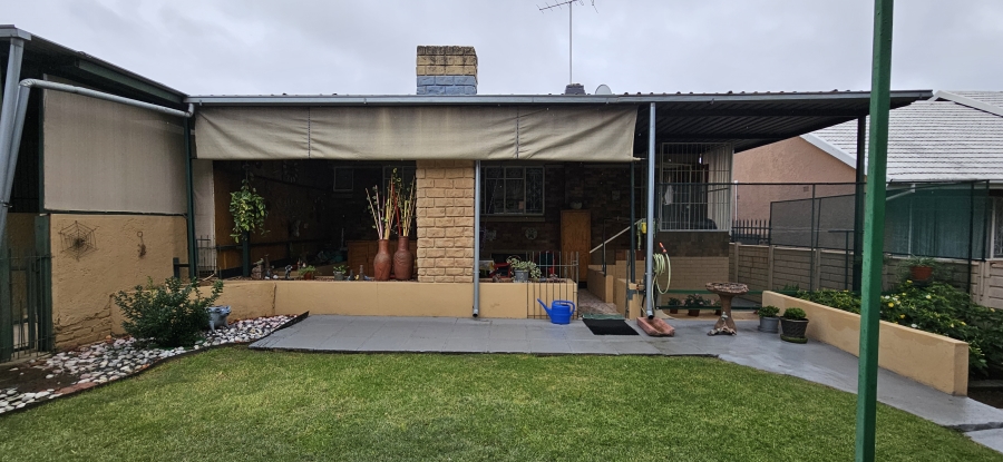 3 Bedroom Property for Sale in South Crest Gauteng